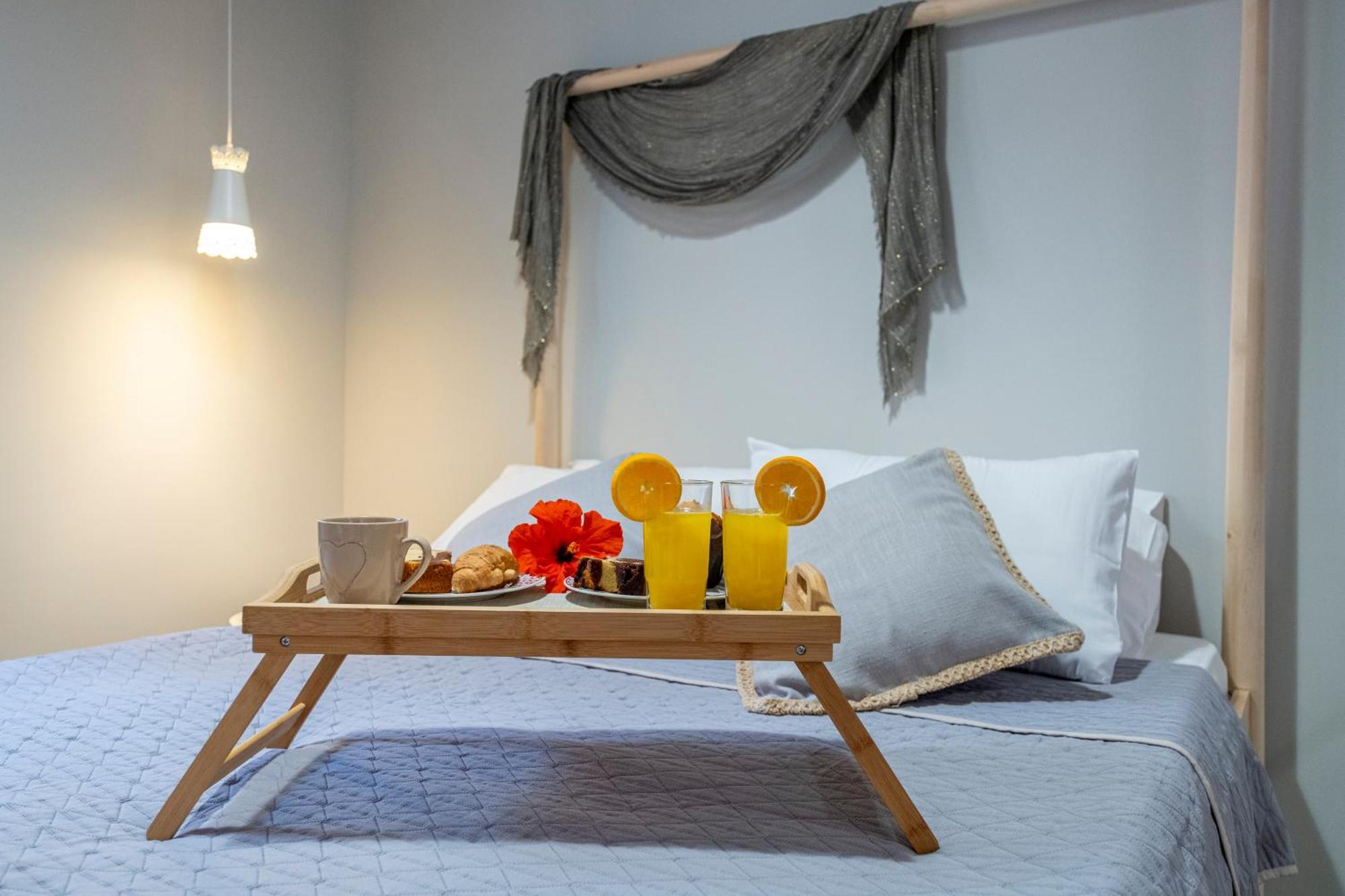 Oasis Home Tolón Buitenkant foto